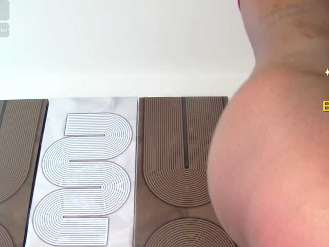 aidaadams's BongaCams show and profile