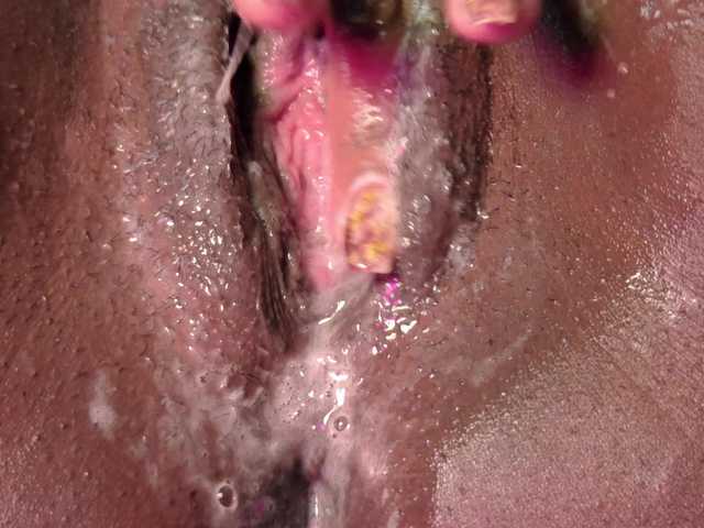 aidaadams's BongaCams show and profile