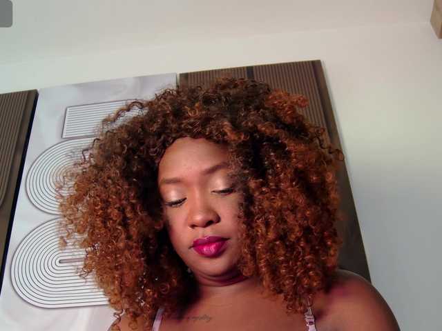 aidaadams's BongaCams show and profile