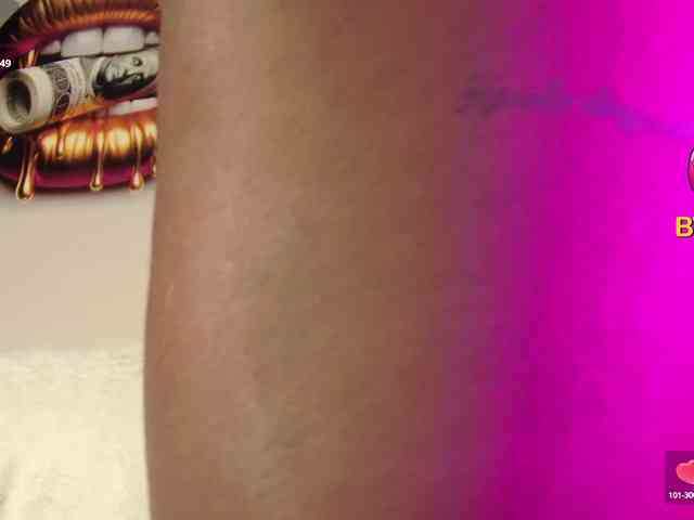 aidaadams Live Webcam on BongaCams