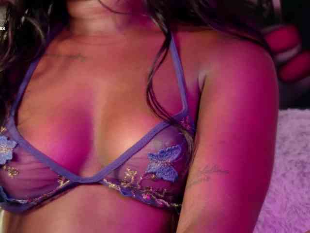 aidaadams webcam