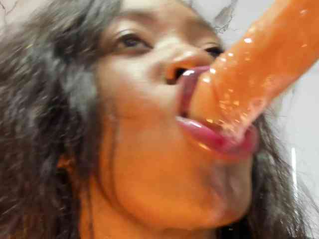 aidaadams webcam