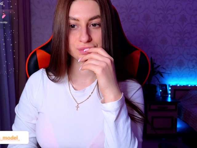 NikaMusic's BongaCams show and profile