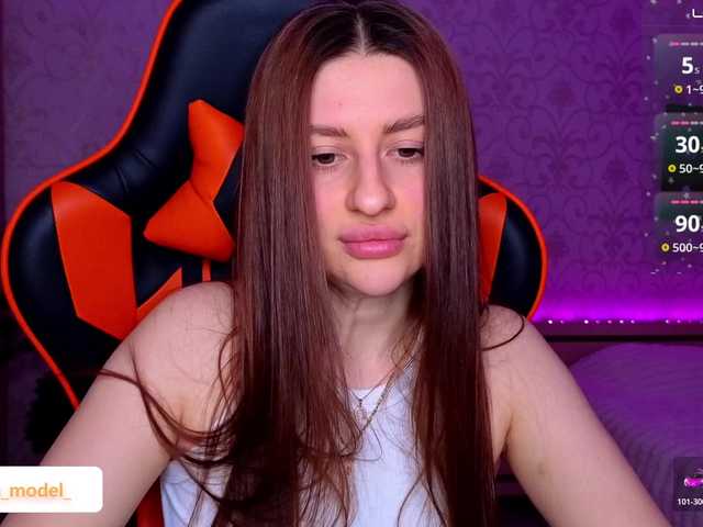 NikaMusic's BongaCams show and profile