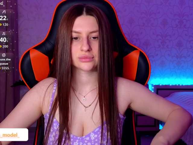 NikaMusic's BongaCams show and profile