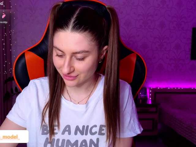 NikaMusic's BongaCams show and profile