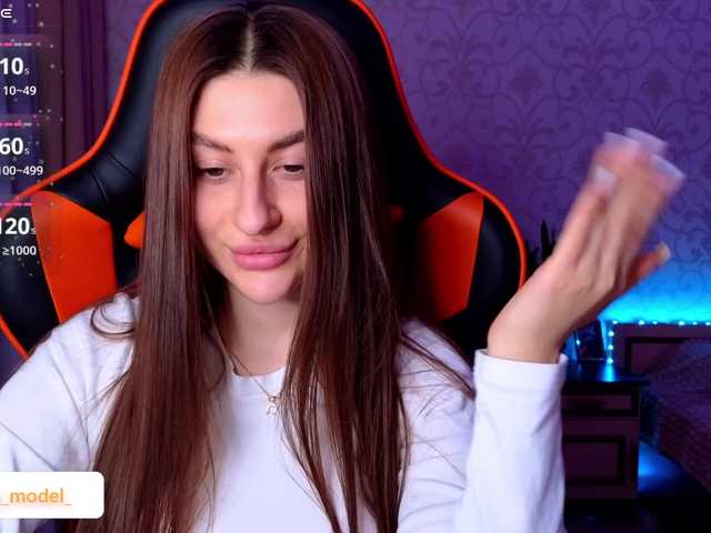 NikaMusic's BongaCams show and profile