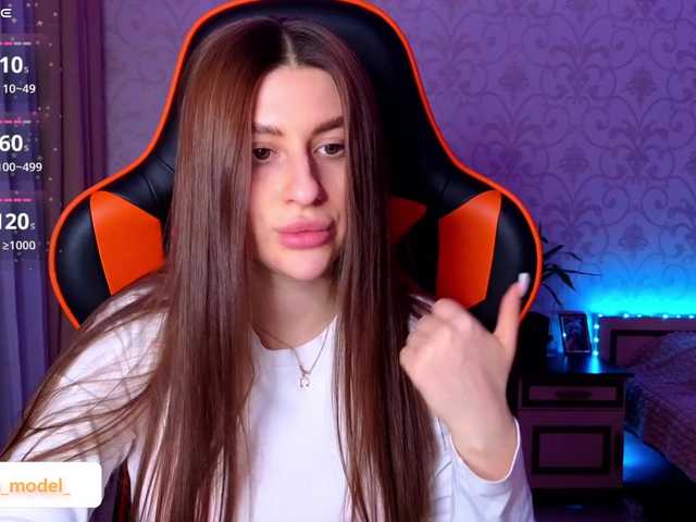 NikaMusic's BongaCams show and profile