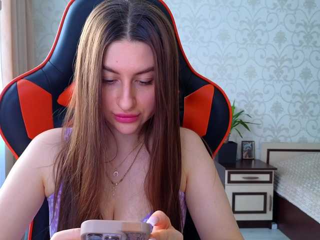 NikaMusic's BongaCams show and profile