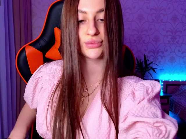 NikaMusic's BongaCams show and profile