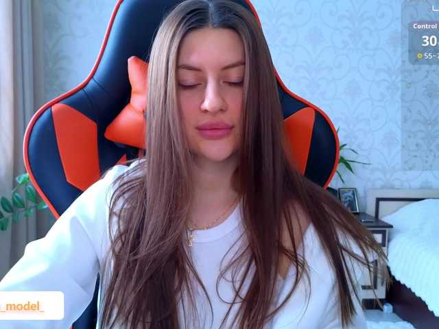 NikaMusic's BongaCams show and profile