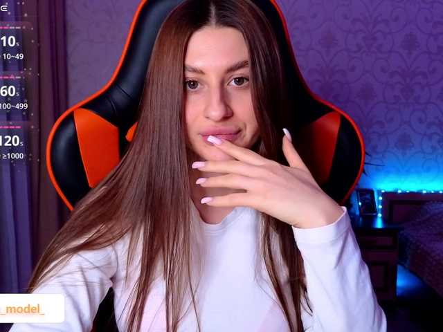 NikaMusic's BongaCams show and profile