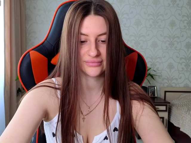 NikaMusic's BongaCams show and profile