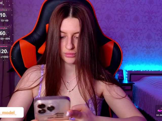 NikaMusic's BongaCams show and profile