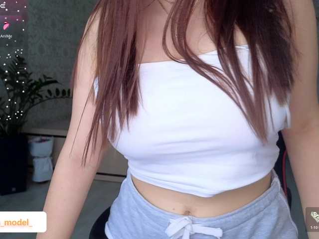 NikaMusic's BongaCams show and profile