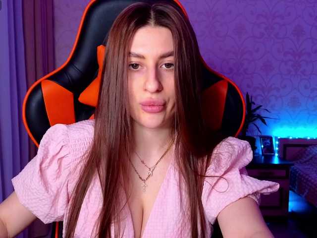 NikaMusic's BongaCams show and profile