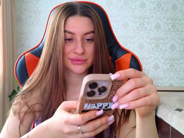 NikaMusic's BongaCams show and profile