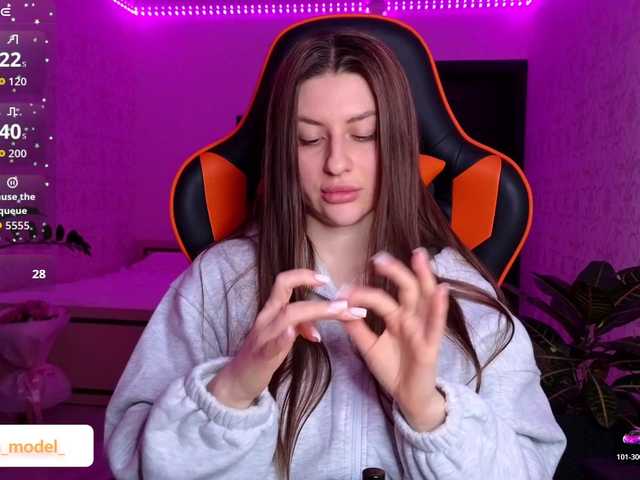 NikaMusic's BongaCams show and profile