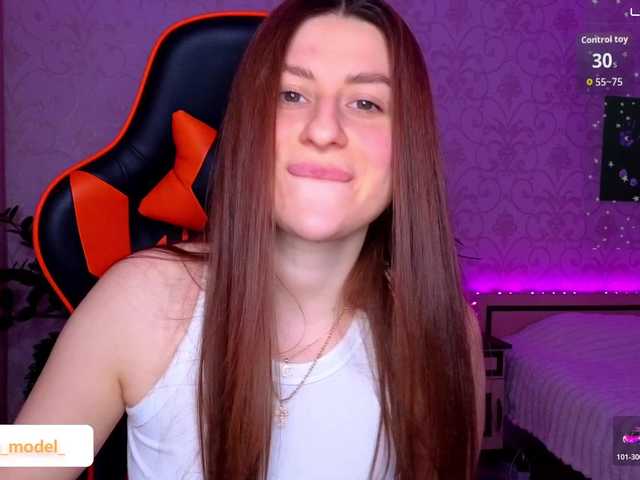 NikaMusic's BongaCams show and profile