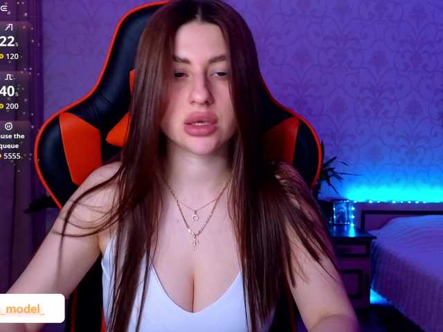 NikaMusic's BongaCams show and profile