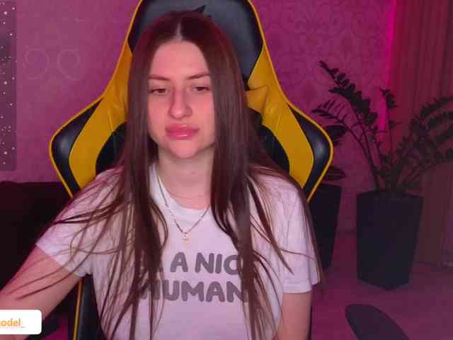 NikaMusic webcam