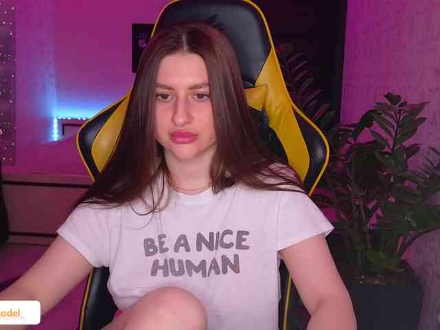 NikaMusic webcam