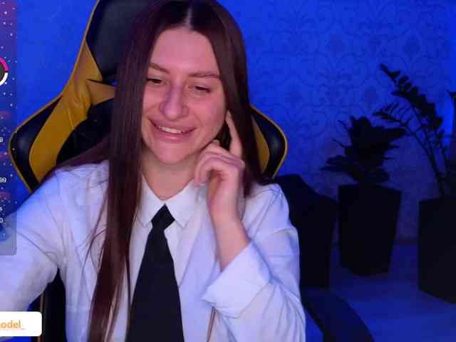 NikaMusic webcam