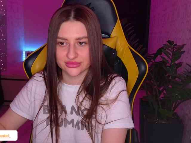 NikaMusic webcam