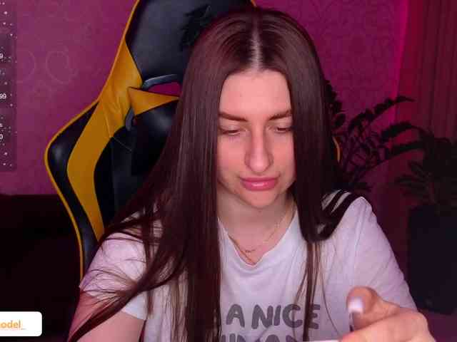 NikaMusic webcam