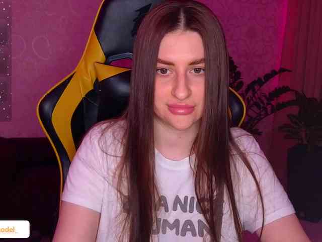 NikaMusic webcam