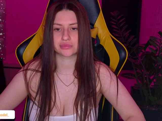 NikaMusic webcam