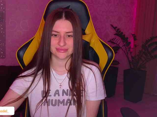 NikaMusic webcam