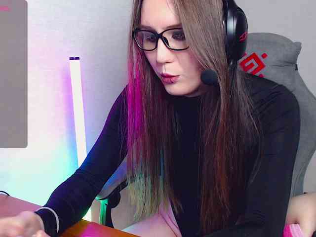 tracy-cooper Live Webcam on BongaCams