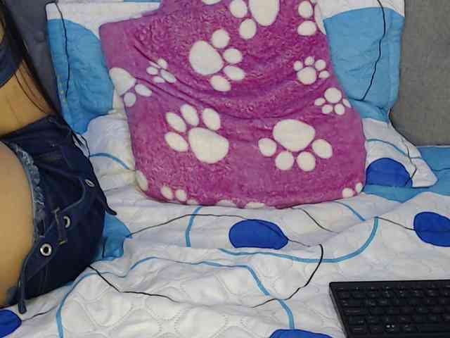 lolapaz webcam