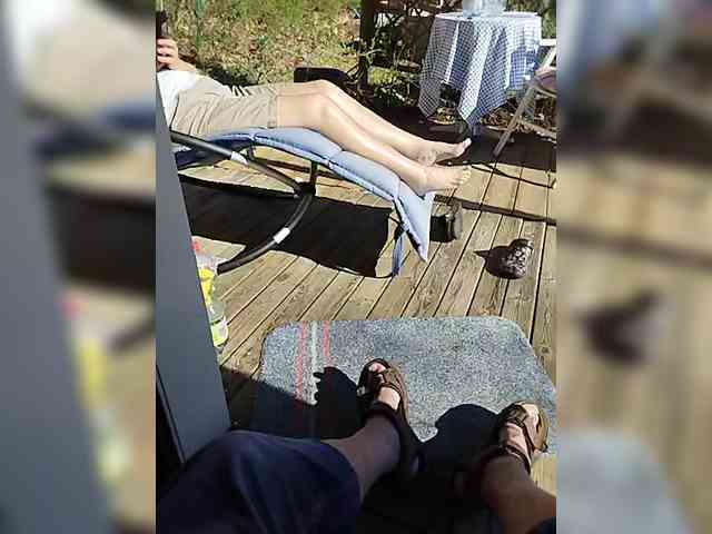 Sunshine-Couple webcam