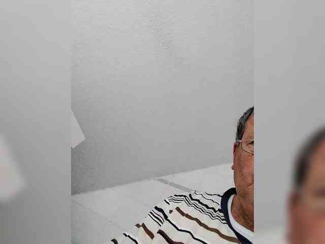 Sunshine-Couple webcam