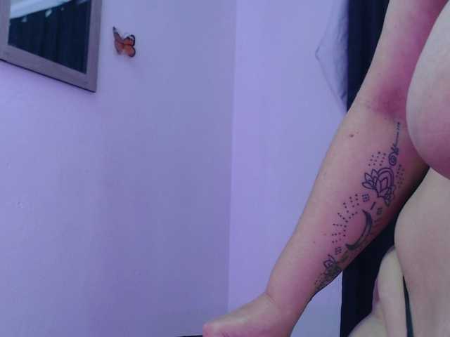  Abigail-jhons chat room