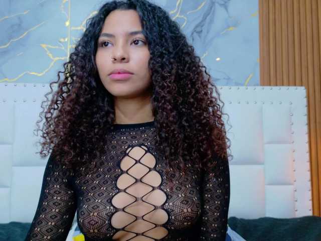 Hornysweetebony webcam