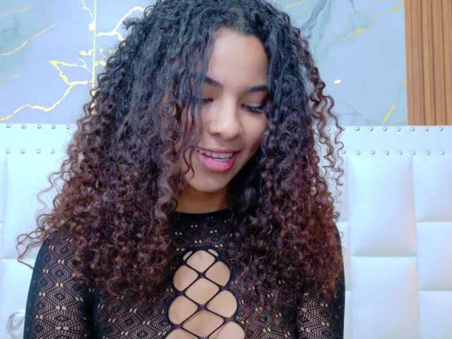 Hornysweetebony webcam