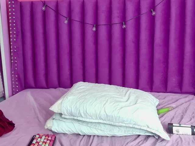 Hornysweetebony webcam