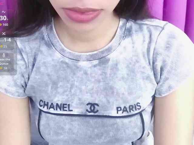 Hornysweetebony webcam