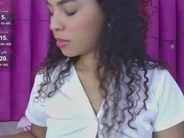 Hornysweetebony webcam