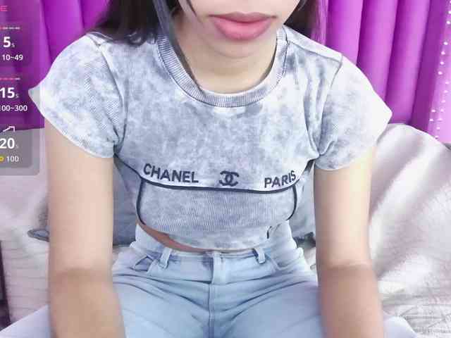 Hornysweetebony webcam