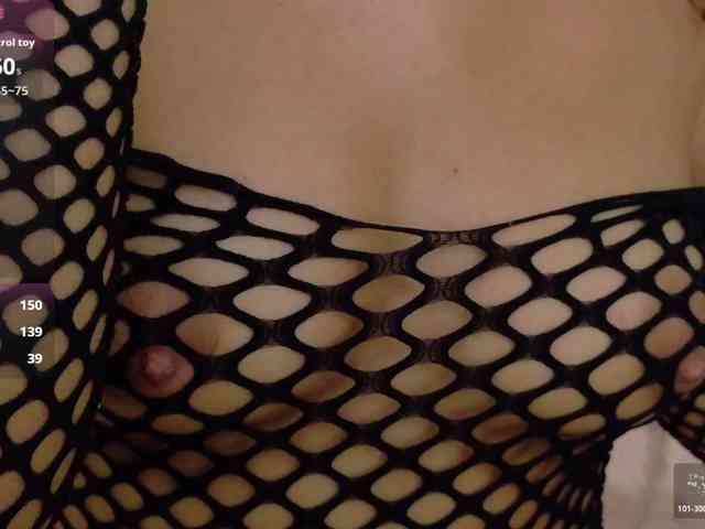 Hornysweetebony webcam