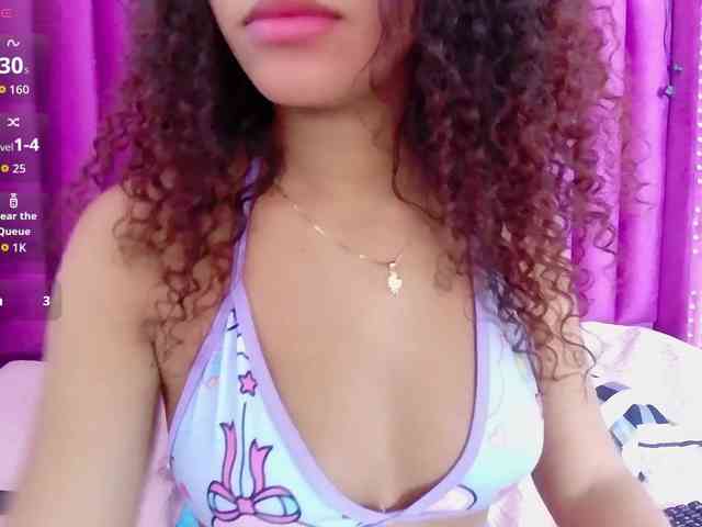 Hornysweetebony webcam