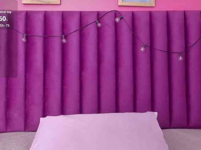 Hornysweetebony webcam