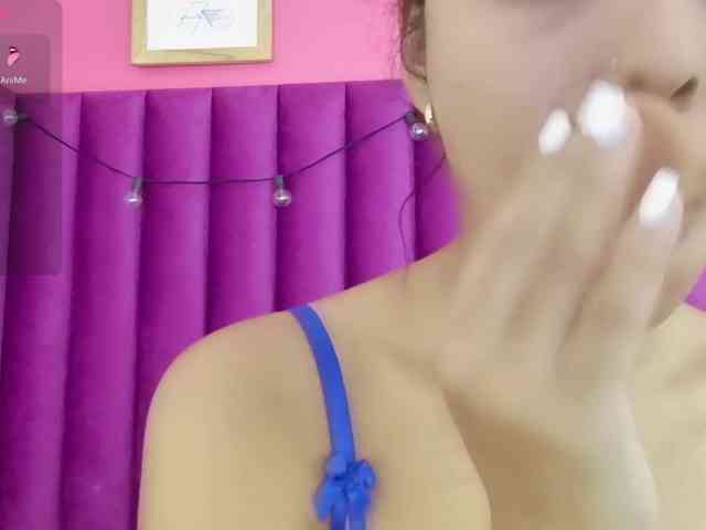 Hornysweetebony webcam