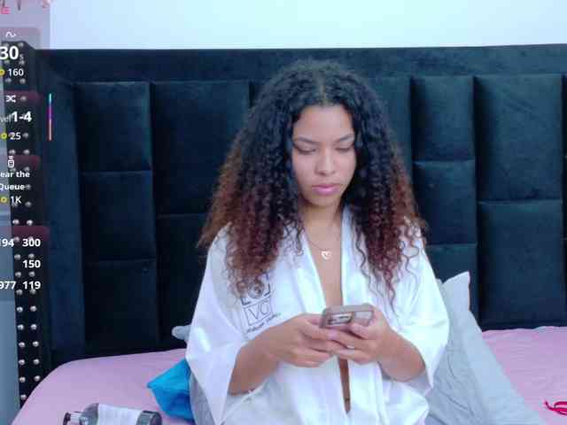 Hornysweetebony webcam