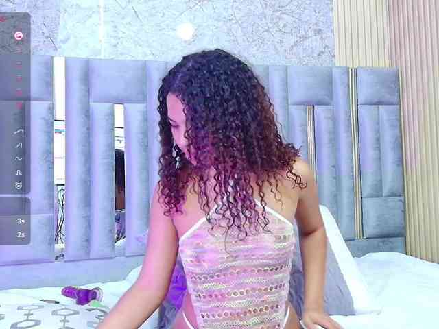 Hornysweetebony webcam