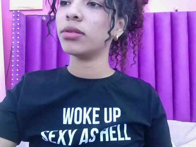 Hornysweetebony webcam